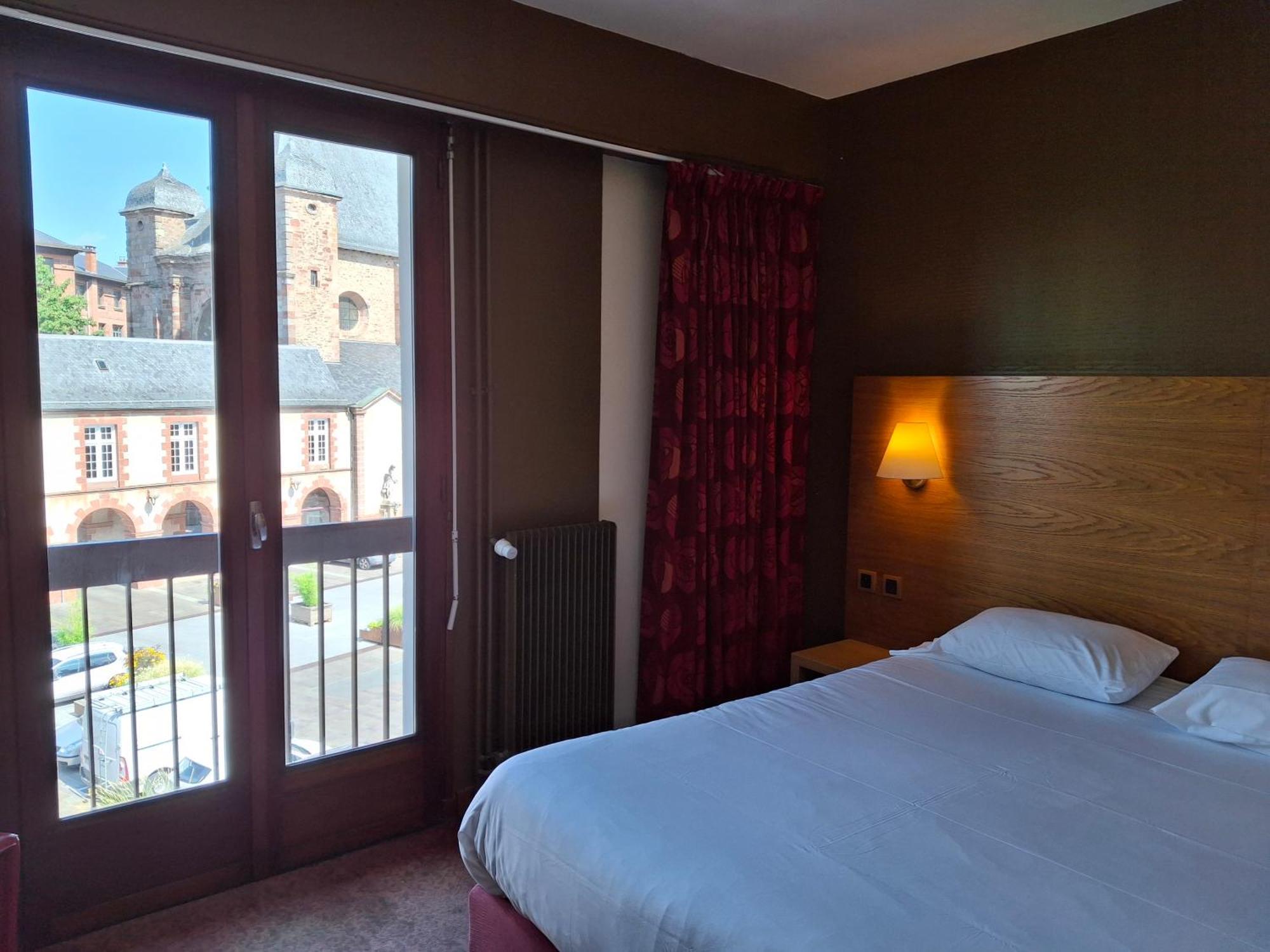Hotel Tour Maje โรเดซ ภายนอก รูปภาพ