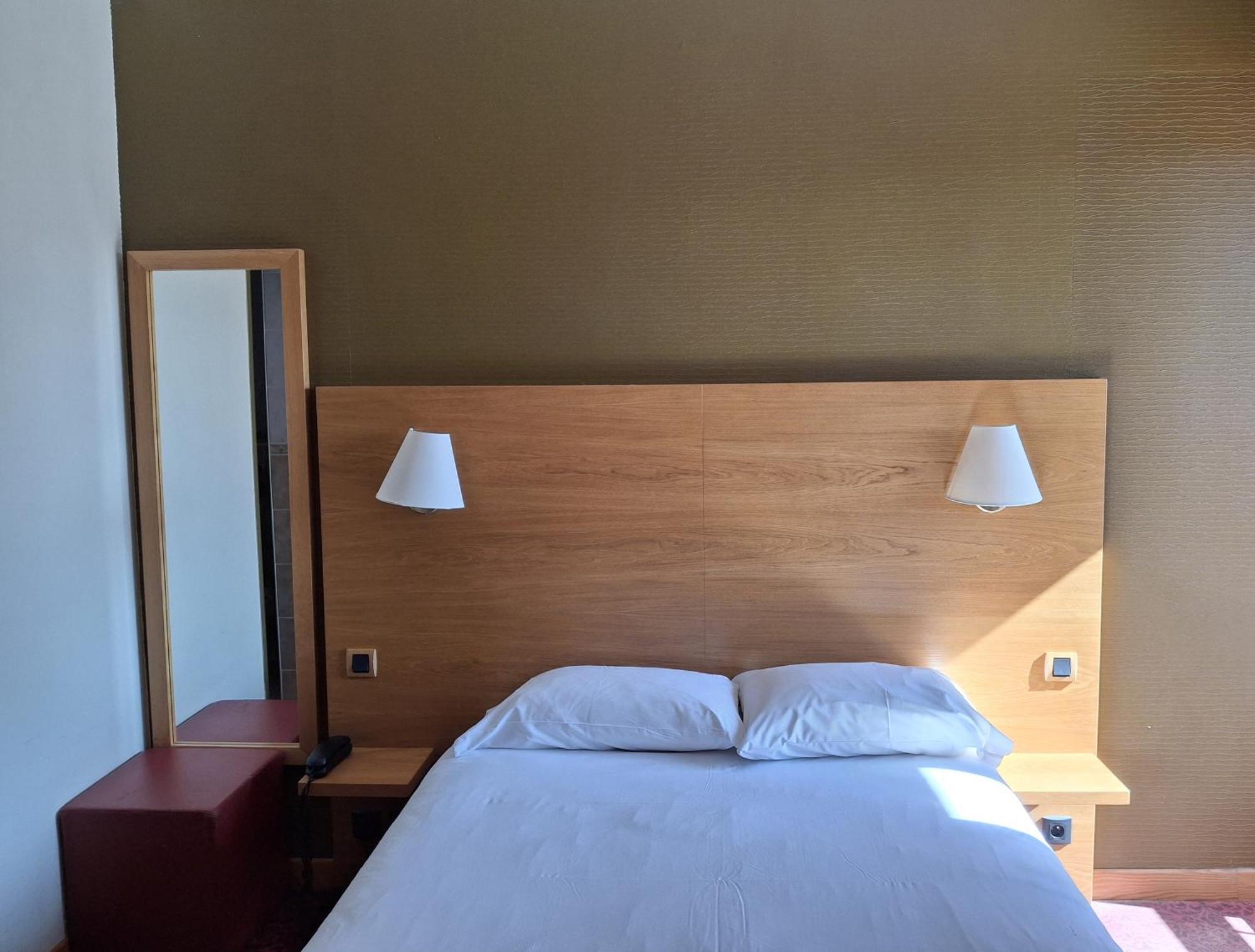 Hotel Tour Maje โรเดซ ภายนอก รูปภาพ