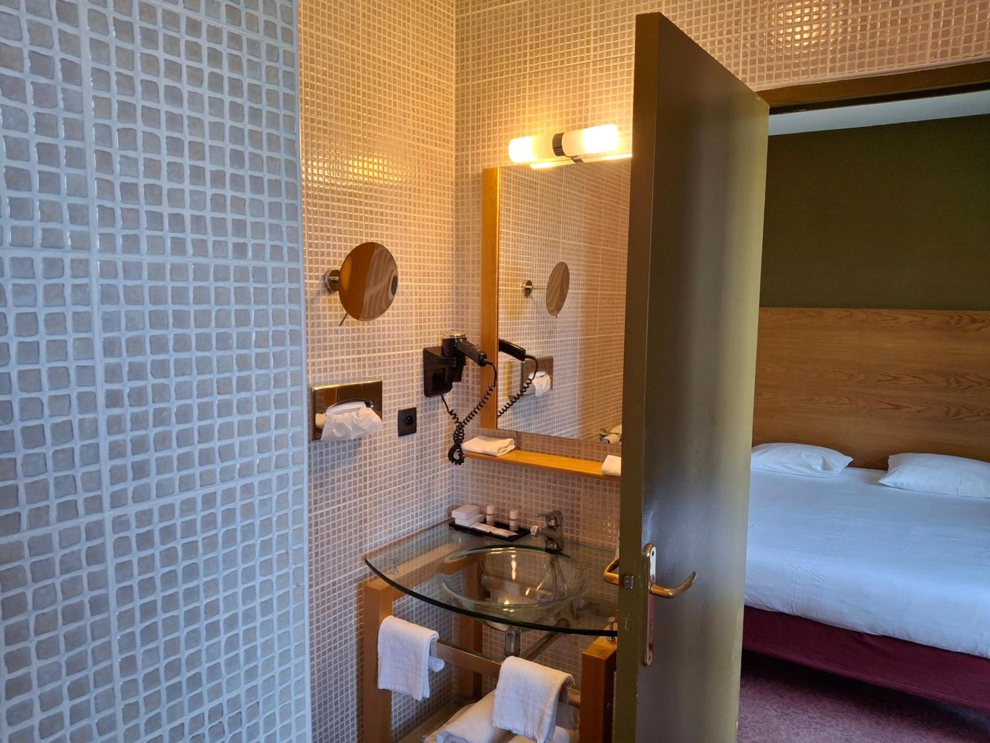 Hotel Tour Maje โรเดซ ภายนอก รูปภาพ
