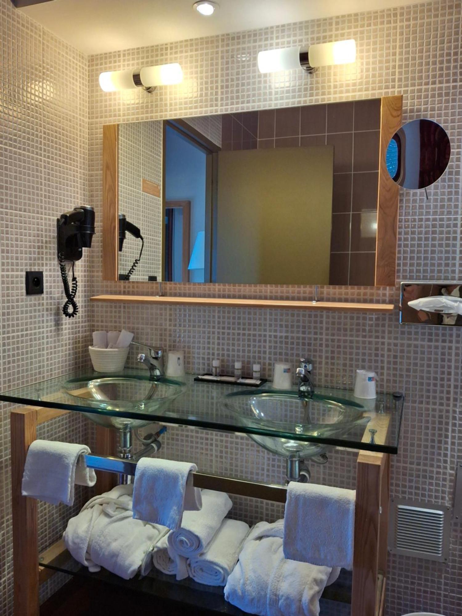 Hotel Tour Maje โรเดซ ภายนอก รูปภาพ