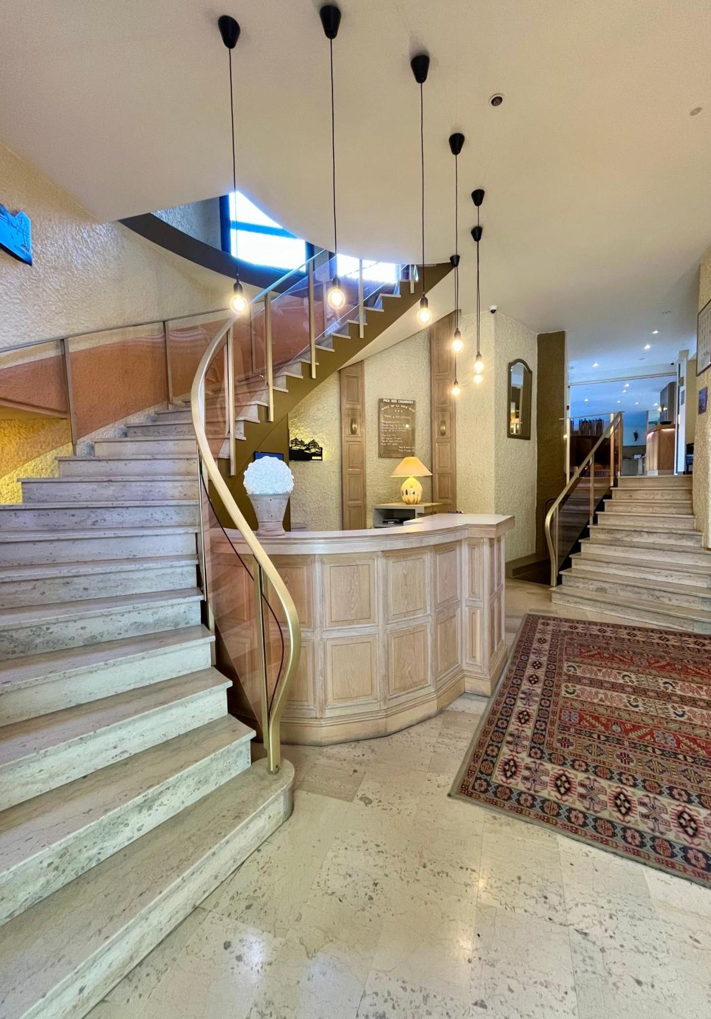 Hotel Tour Maje โรเดซ ภายนอก รูปภาพ